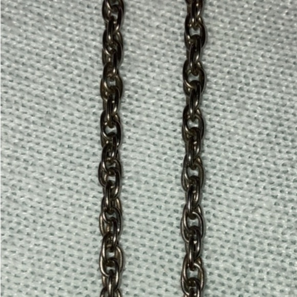 VINTAGE AVON IMITATION BLACK ONYX MODERNIST PENDANT NECKLACE - SIGNED - Picture 5 of 7